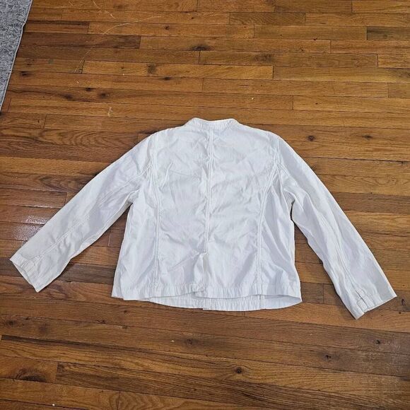 Eileen Fisher Jacket Womens Medium White Denim Button Front Pockets - Picture 3 of 7